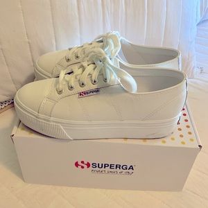 SUPERGA size 7 leather platform sneakers